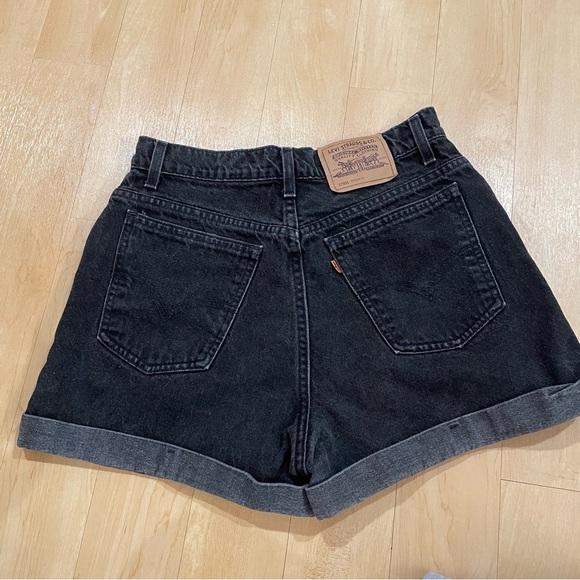 Vintage Levi’s Orange Tab Cuffed Black Shorts Sz 13 - Picture 3 of 6